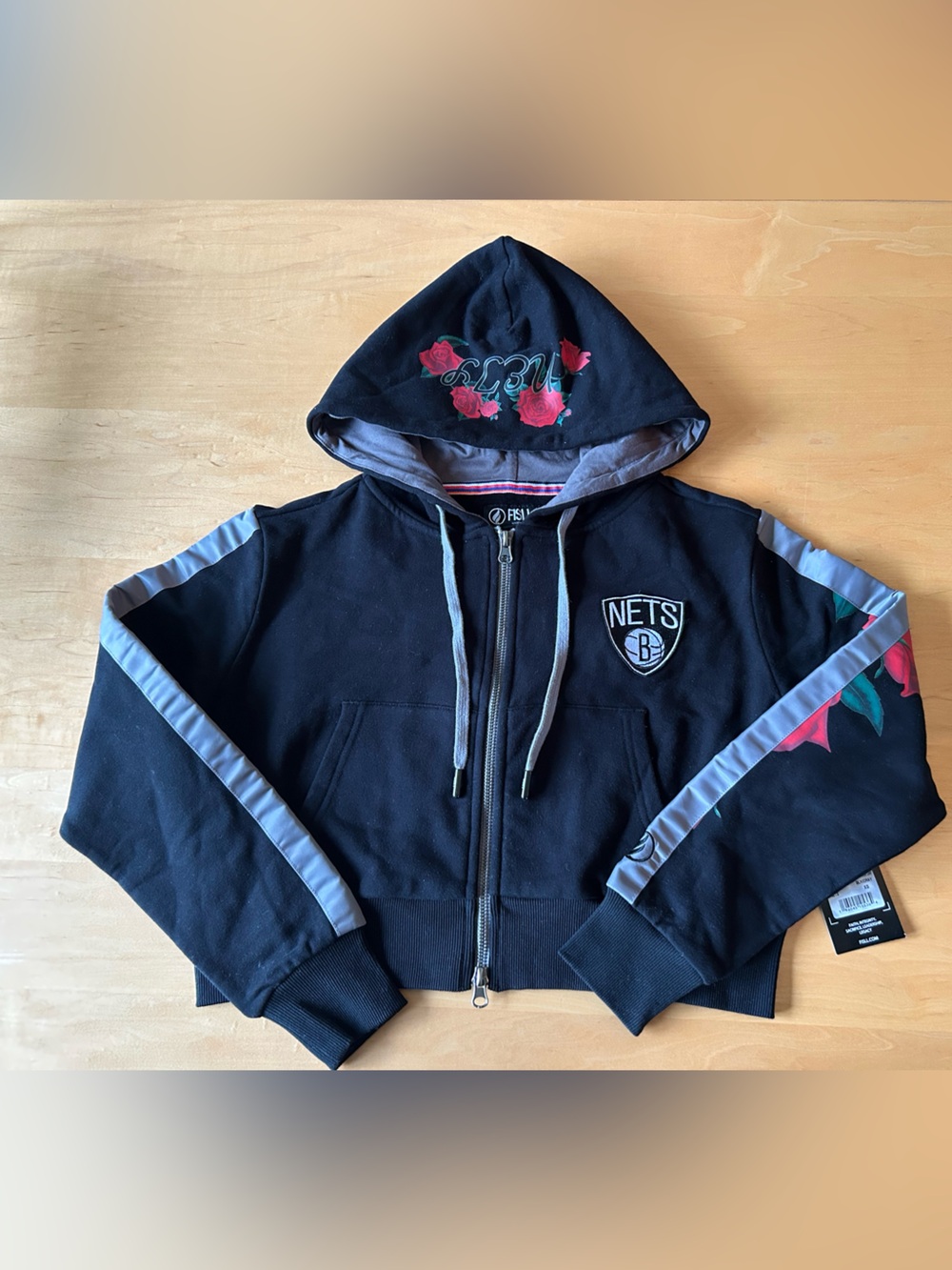 FISLL Brooklyn Nets Women's Black Cropped Zip-Up Hoodie with Floral Detail NWT